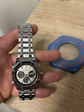 Reloj Skyline Plateado