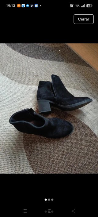 Botines Negros de Tacón