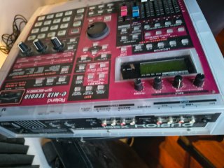 Groove Sampler Roland SP-808EX
