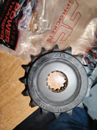 Piñón JT Sprockets JTF580.16RB