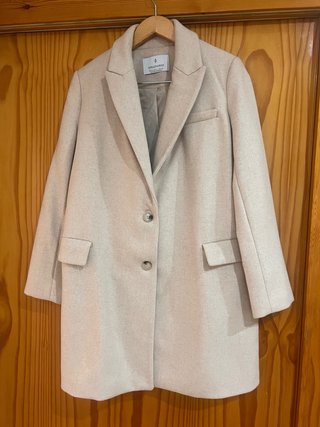 Abrigo Stradivarius Beige Talla S