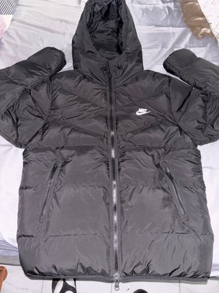 Chaqueta Acolchada Nike Negra y otra gris