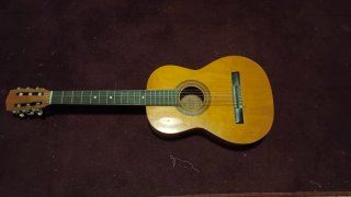 Guitarra Clásica Pequeña