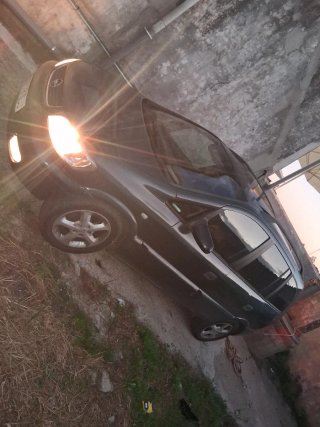 Opel Zafira 2.2 16v 125cv