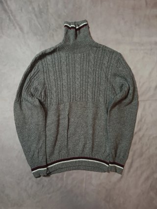 Jersey Studio Classics Gris Talla M
