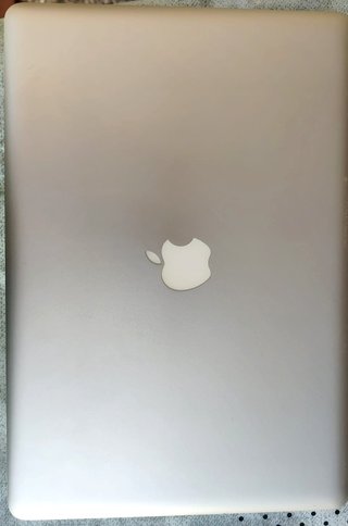 MacBook Pro 15" i7 16GB SSD 500GB Ventura + Win 11