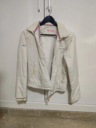 Chaquetón Blanco B.S.K