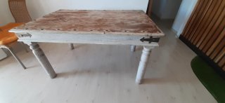 Mesa de Madera Maciza Decapada