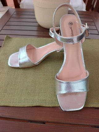 Sandalias Plateadas Talla 40
