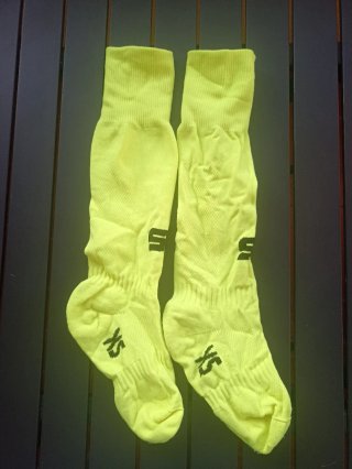 Calcetines Deportivos Amarillos 17 cm de talón a p