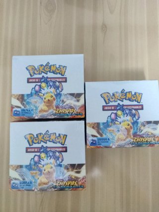 3 Scatole Pokémon TCG Fiamme Folgoranti