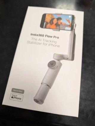 Estabilizador Insta360 Flow Pro