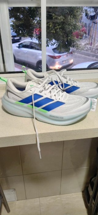Zapatillas Adidas Supernova Glide. A estrenar.