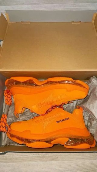 Zapatillas Balenciaga Triple S Naranjas