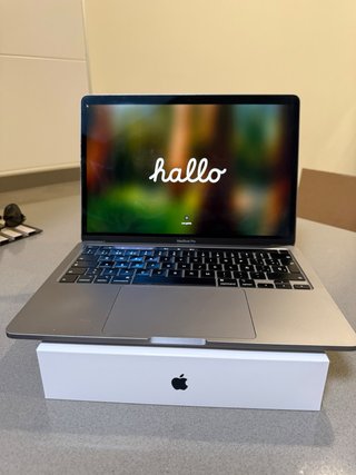 MacBook Pro 13” 2020