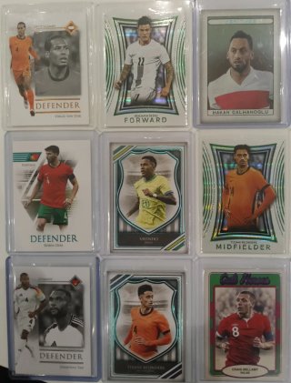 Lote de 18 Cromos Numerados de Fútbol Futera