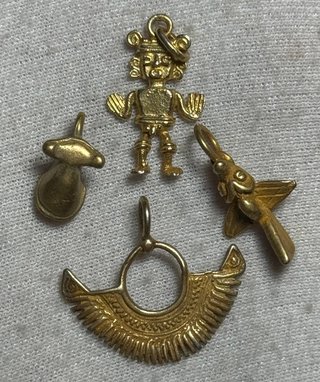 Lote Figuritas Oro Tumbaga + Regalo