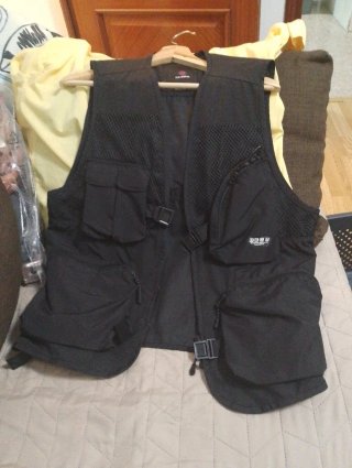 Chaleco multibolsillos Pull&Bear negro