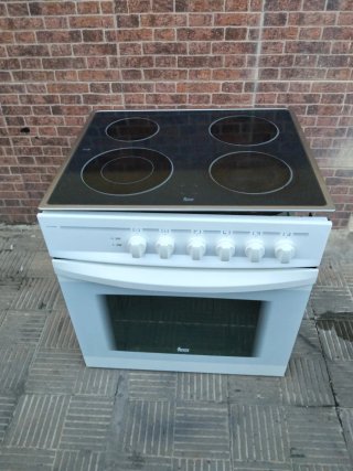 Horno y Vitrocerámica Teka