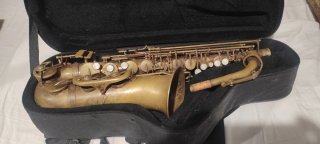 Saxofón Alto