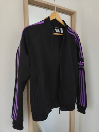 Chaqueta adidas Negra y Morada