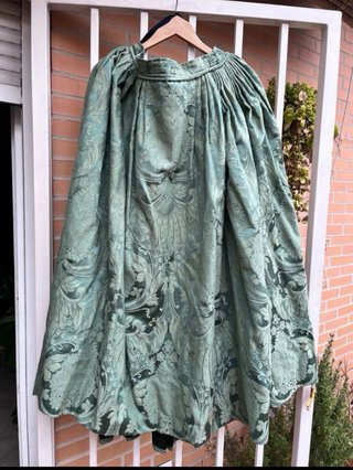 Falda de fallera