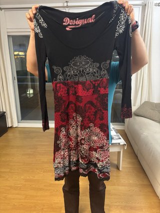 Vestido Desigual Negro y Rojo