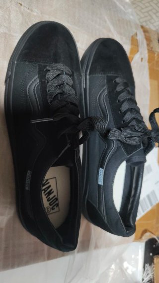 Zapatillas VANJOC Negras Talla 44
