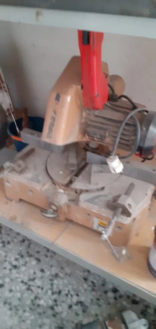 Ingletadora de corte