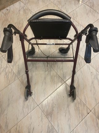 Andador para Adulto con Asiento