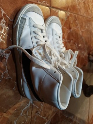 Zapatillas Nike Blazer Blancas y Negras