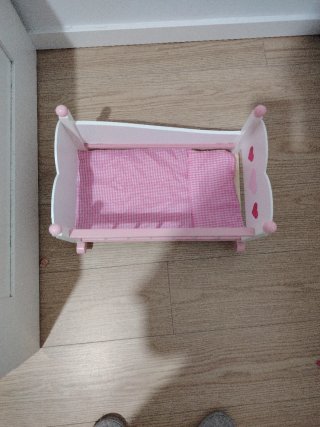 Cuna de Muñeca de Madera