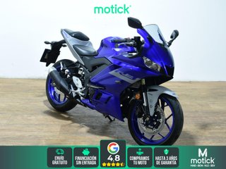 YAMAHA YZF R3