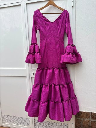 Traje de flamenca rosa