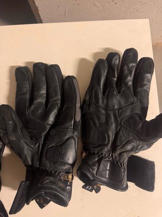 Guantes de moto de piel negros