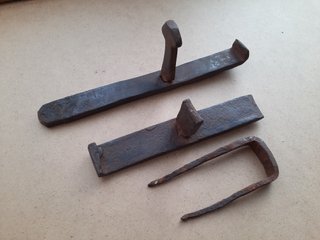 2 Cerrojos antiguos hierro forjado y pasador
