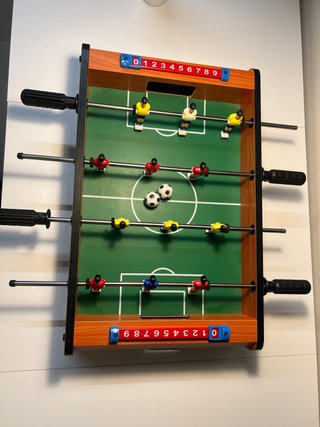 Futbolín de madera para niños