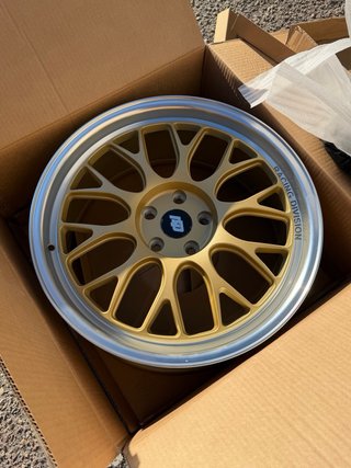 Llantas Racing Division Nur 19 pulgadas