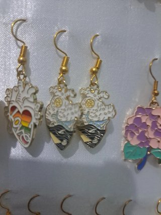Pendientes Artesanales De Corazón Con Marea