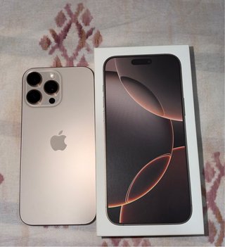 iPhone 16 Pro Max 256GB Gold