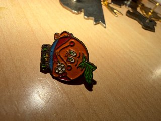 Pin Vintage Naranjito