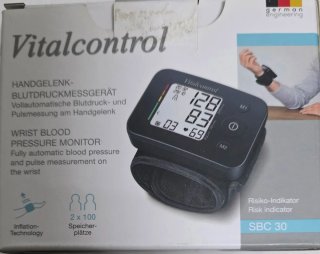 Tensiómetro de Muñeca VitalControl SBC 30