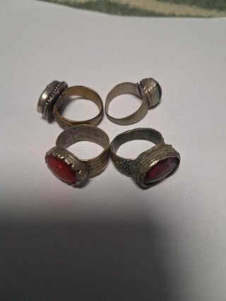Set de 4 Anillos Étnicos