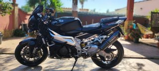 Aprilia Tuono 1000