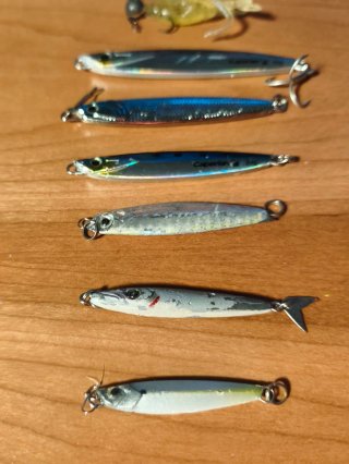 Set de 8 señuelos de pesca