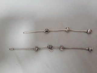 2 Pulseras Pandora (Pequeña y Grande)
