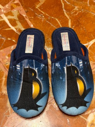 Zapatillas de casa Batman talla 29