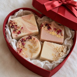 Caja Regalo Corazón con 4 Jabones Artesanales