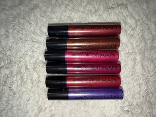 Labiales Líquidos NYX Liquid Suede