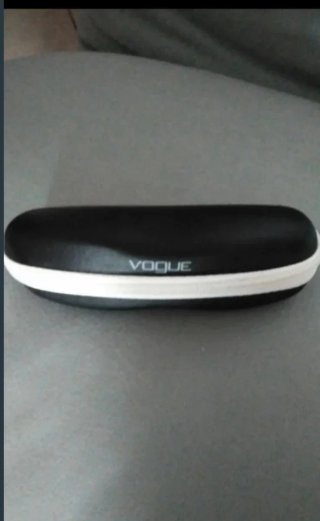 Custodia porta occhiali Vogue